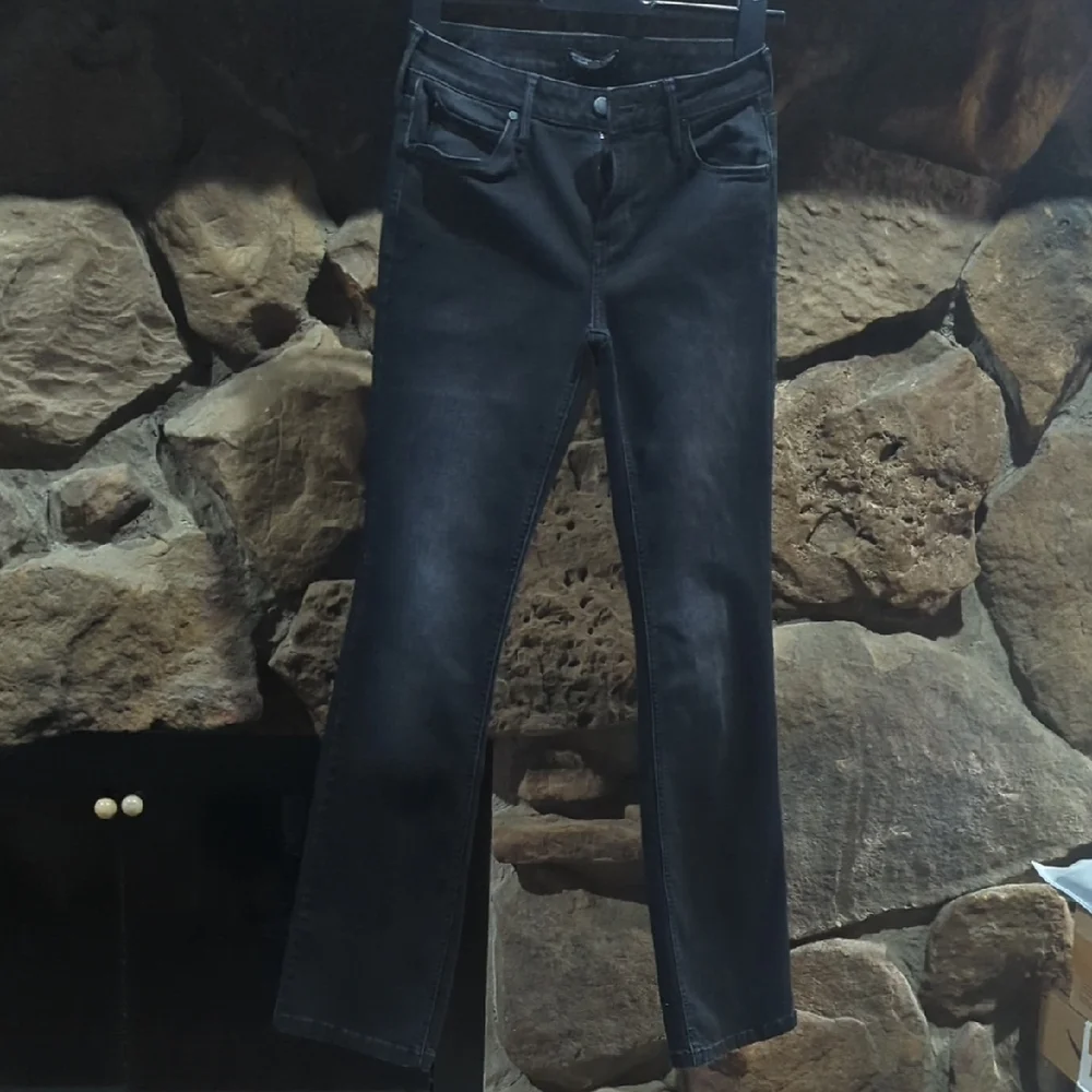 Simply Vera Vera Wang Dark Gray Skinny Jeans - Picture 1 of 3